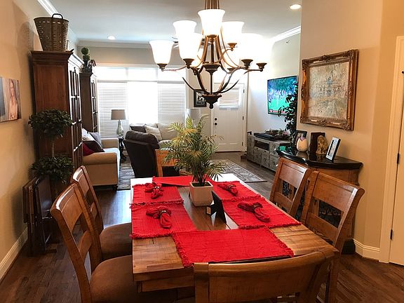 5th image of 520 Bowerwood Cir
