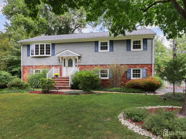 1465 Thomas Ave, North Brunswick, NJ 08902