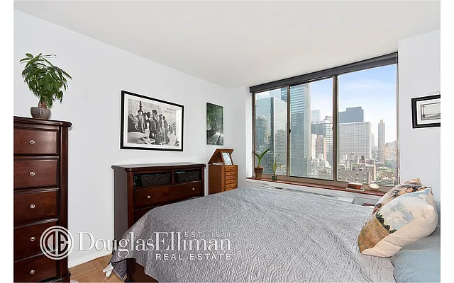 Rented by Douglas Elliman | media 13