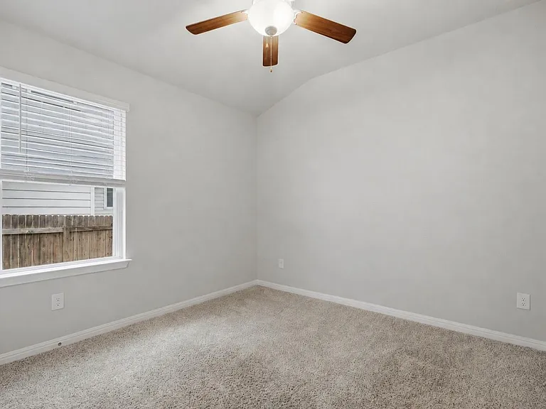 126 Fairmeadow Downs Dr — Photo 20