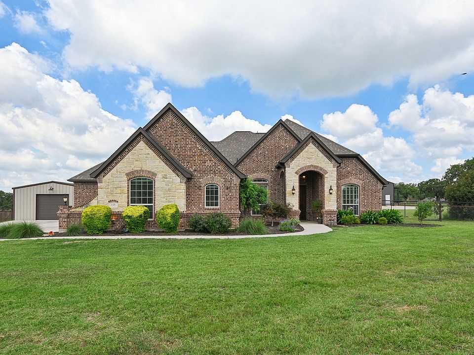 1st image of 120 Wayward Wind Ln