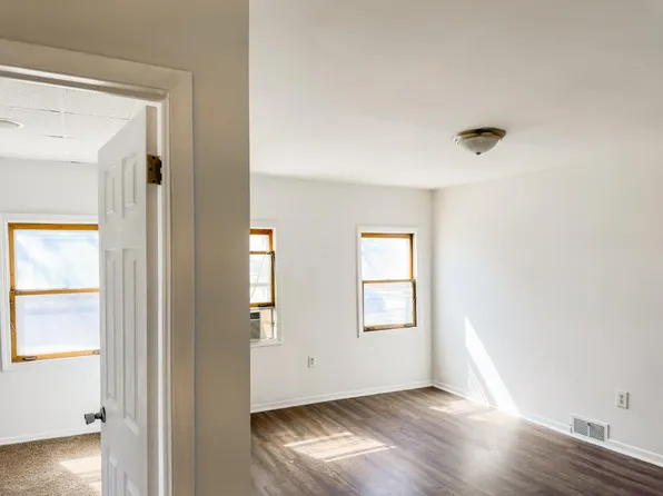 14 N River St APT 2, Ypsilanti, MI 48198