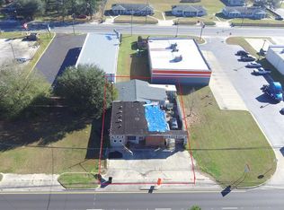 1104 Peterson Ave S, Douglas, GA 31533