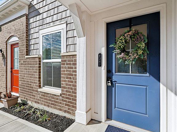 3rd image of 4341 Value Springs Dr