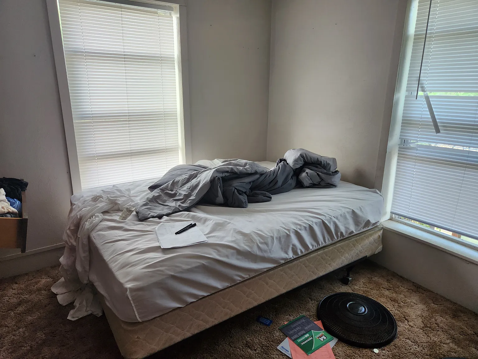 Spacious 6-Bedroom Home - Perfect Location Near UWEC! — Photo 3
