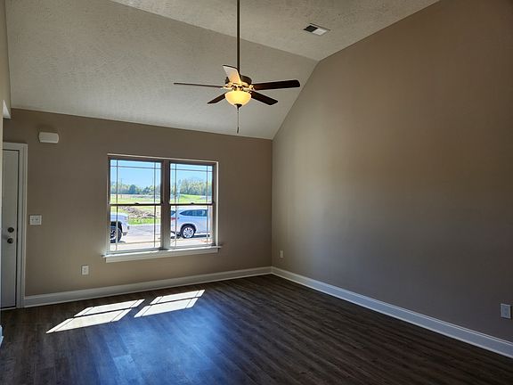 4th image of 2906 Valley Farms Dr Lot 148