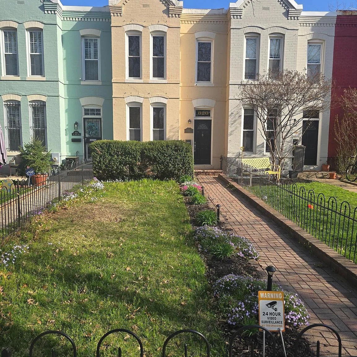 2 bed, 1.5 bath, 1064 sqft, $2,850 — Photo 1