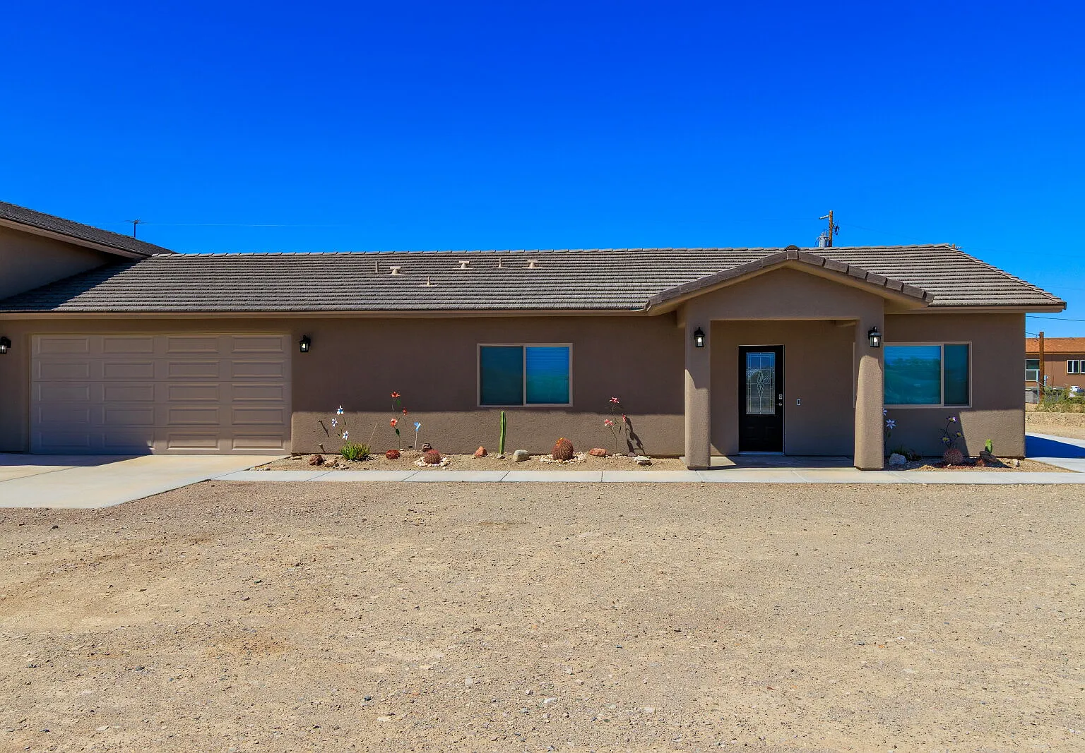 2 bed, 2.0 bath, 1415 sqft, $1,800 — Photo 3