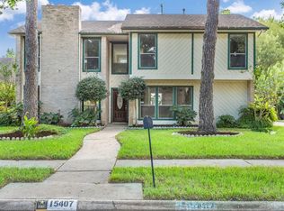 15407 Windy Cove Dr, Houston, TX 77095