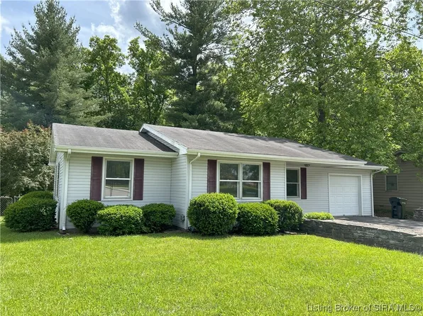 1653 Valley Drive, Madison, IN 47250