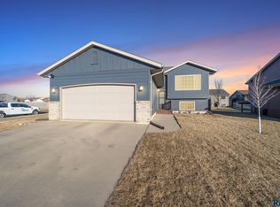 4600 S Grinnell Ave, Sioux Falls, SD 57106
