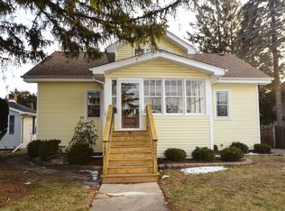 1447 Whitcomb Ave, Des Plaines, IL 60018