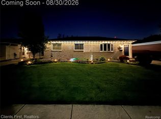6280 N Farmington Rd, Westland, MI 48185
