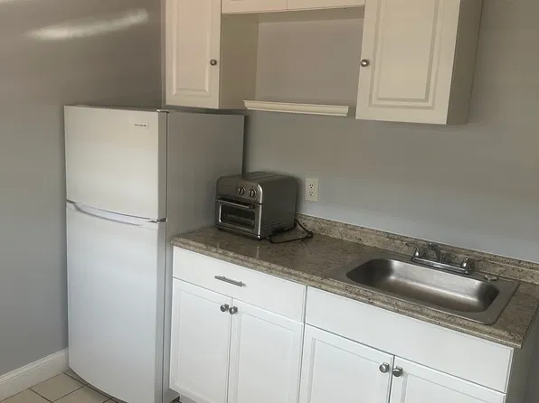 1122 SW 87th Ave #4, Miami, FL 33174