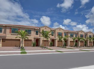 9469 Glider Way, Boca Raton, FL 33428