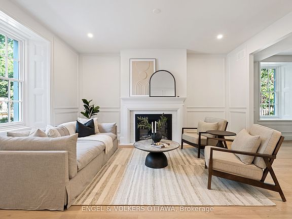 5th image of 35 Mackay St