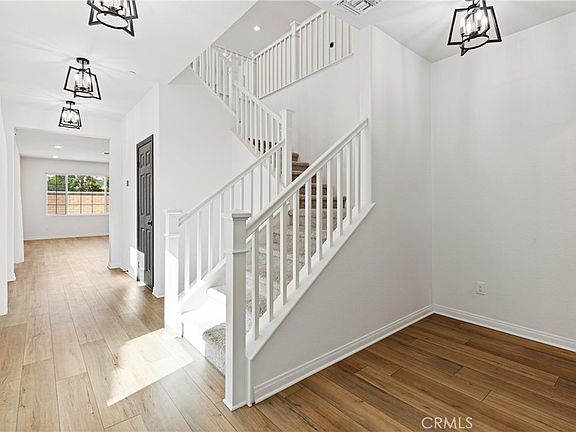 4th image of 30348 Cedar Creek Way