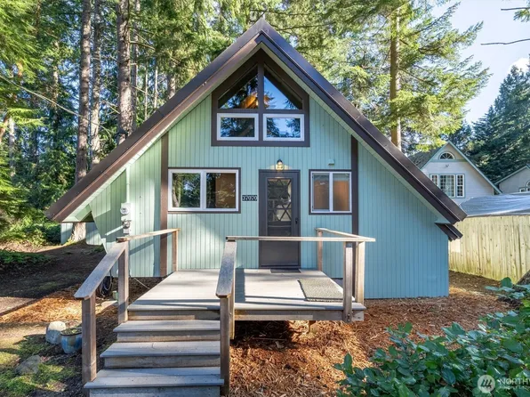 37070 Cypress Drive NE, Hansville, WA 98340