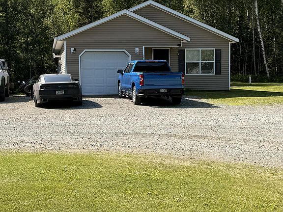4th image of 3401 W Marble Way