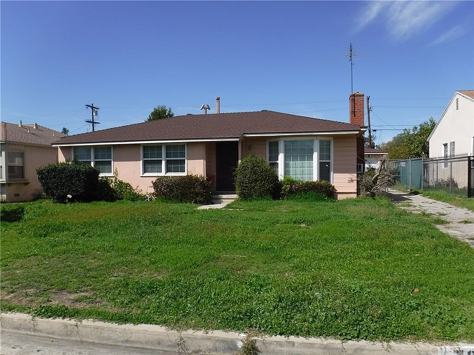 2nd image of 7831 Cleon Ave