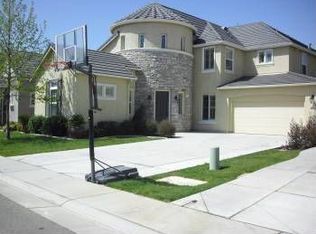 6404 Vilamoura Way, Elk Grove, CA 95757