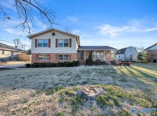 7811 Benton St SE, Huntsville, AL 35802