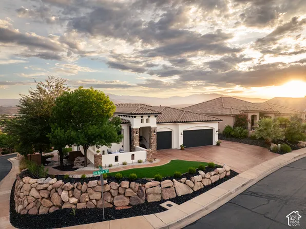 2093 N Lone Rock Dr, Saint George, UT 84770