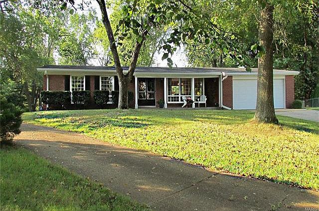 1st image of 349 Norwood Cir