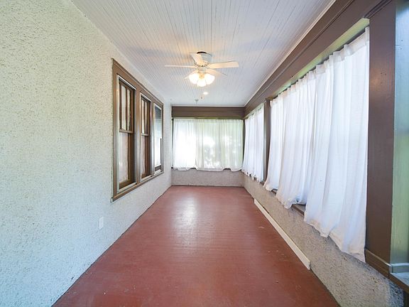 2nd image of 3329 Girard Ave S