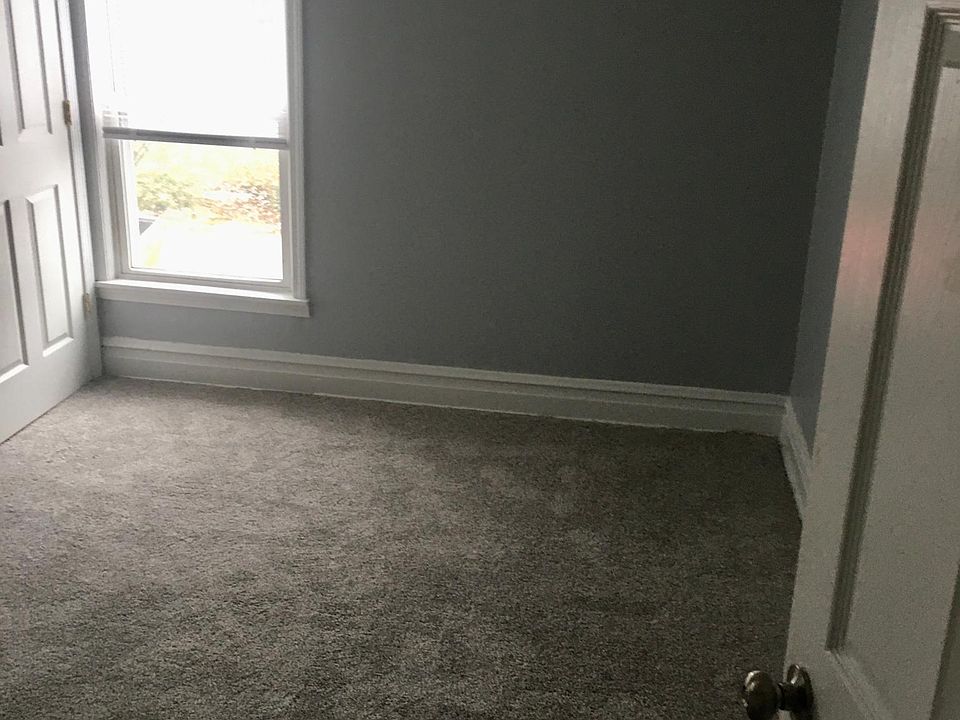 204 N Eisenhower Dr Beckley WV Zillow