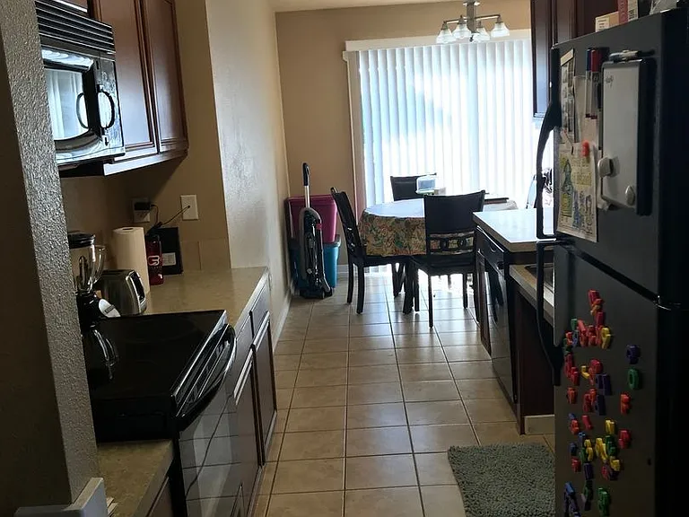 8832-8838 W Candleston Ln — Photo 6