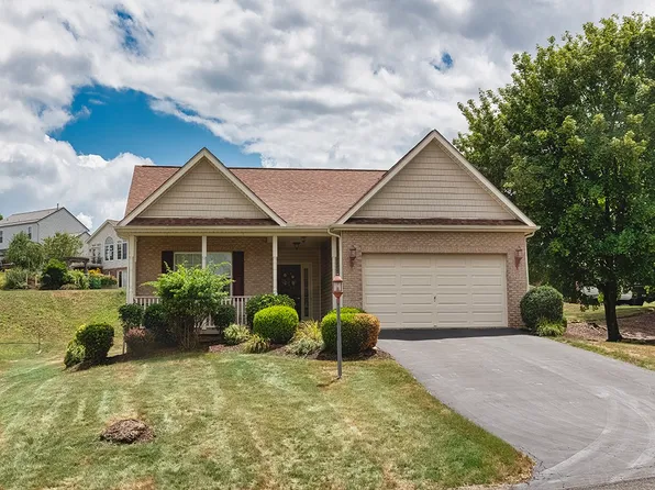 771 Sunrise Dr, Leechburg, PA 15656