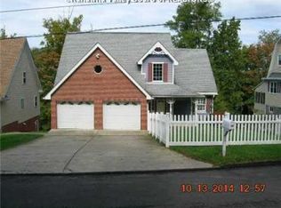 887 Sherwood Rd, Charleston, WV 25314