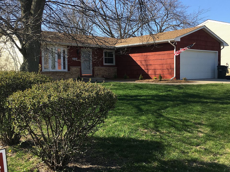 1st image of 20720 S Woodlawn Ct