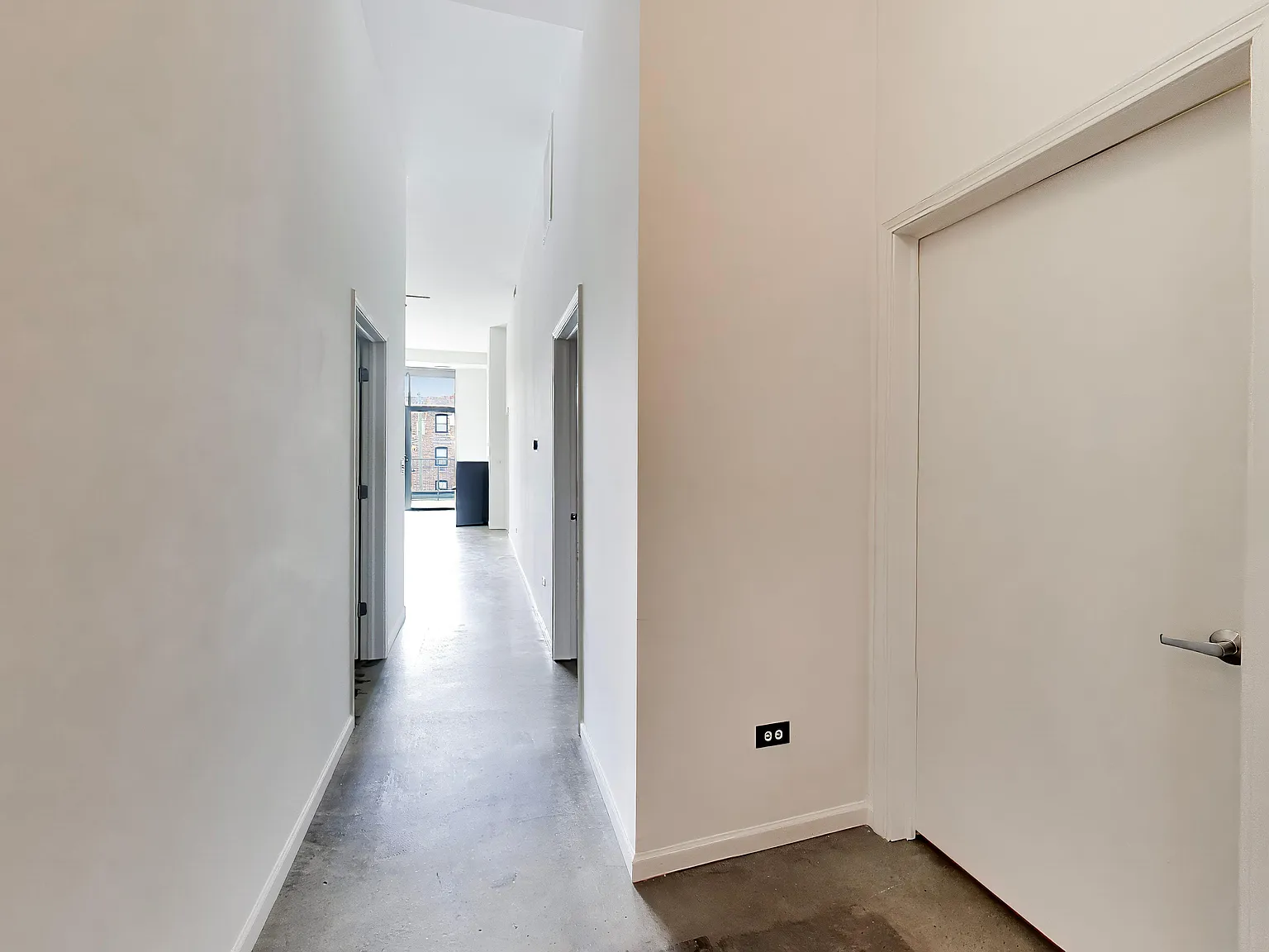 3631 N Halsted St — Photo 3