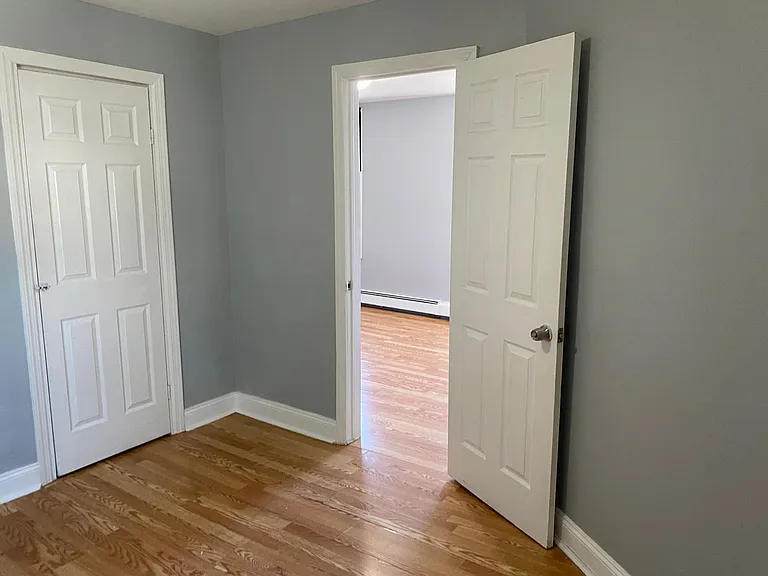 1102 Paterson Plank Rd — Photo 7