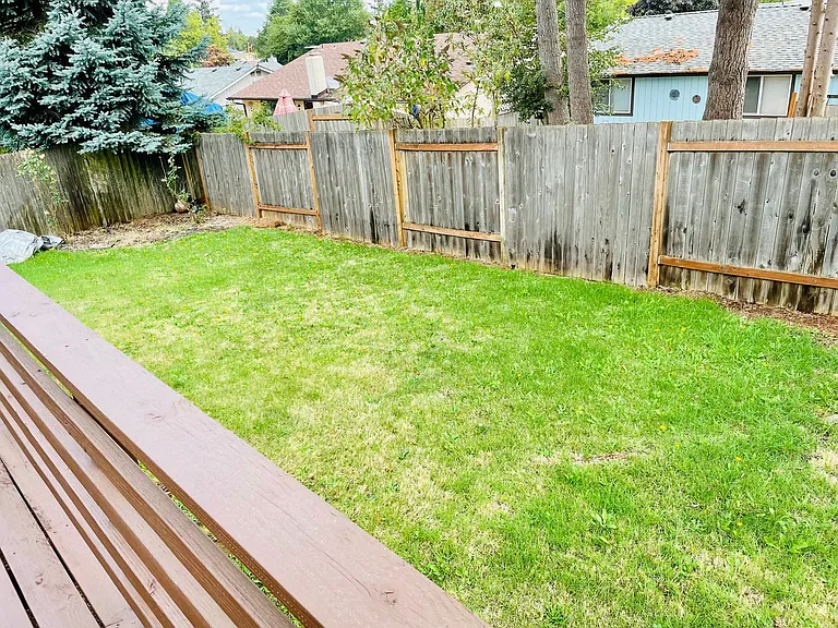 5522 Beechwood Ct S — Photo 29