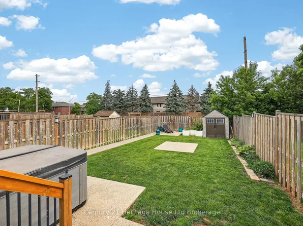 1180 Caen Ave, Woodstock, ON N4T 0G3