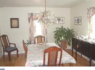 194 Shady Ln, Hamilton, NJ 08619