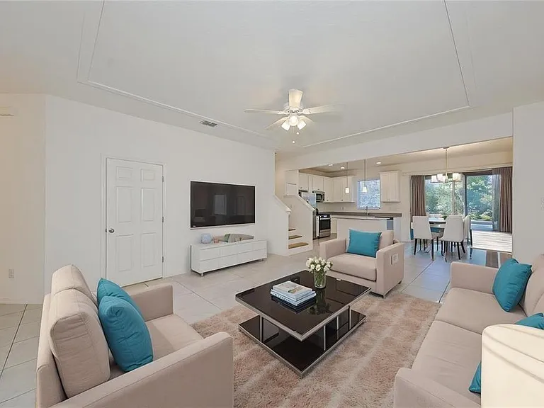 6222 Camino Dr — Photo 3