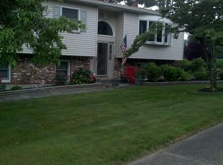 1 Riverview Ct, Stony Pt, NY 10980