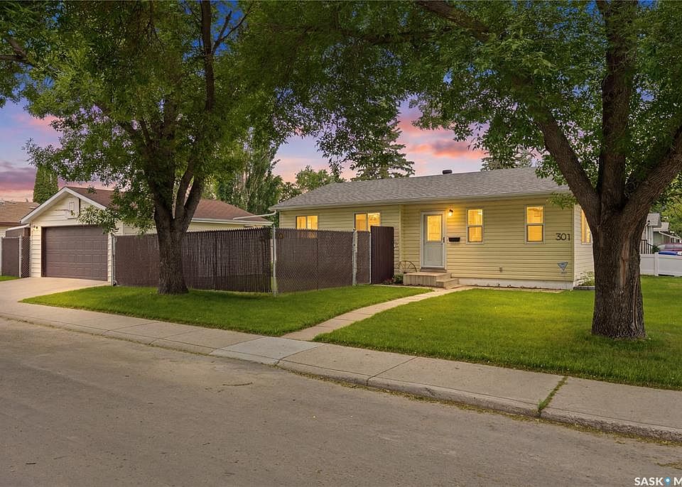 1st image of 301 Fisher CRESCENT