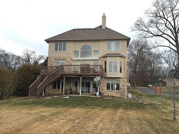 3rd image of 1535 Vanstone Dr