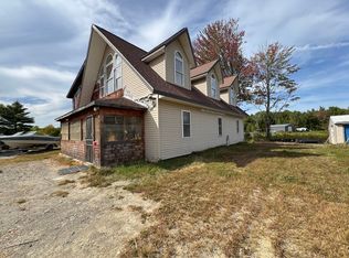 1804 Main Rd, Greenbush, ME 04418