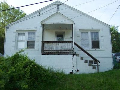 1111 Rosalie Dr, Charleston, WV, 25302