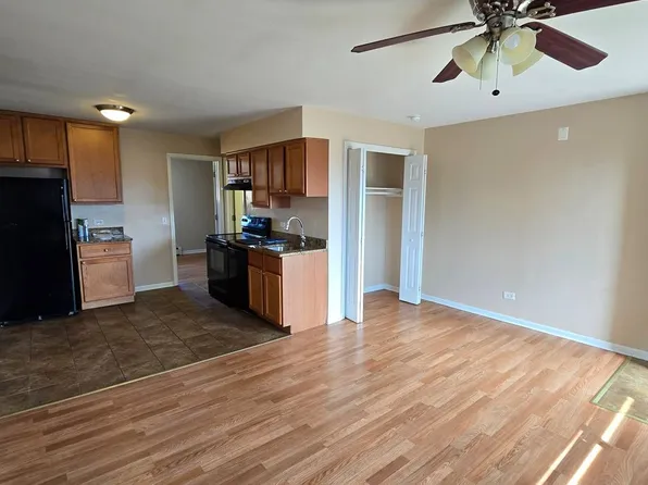 3001 Prairie St, Franklin Park, IL 60131, 3002-APT 5 Prairie St., Franklin Park, IL 60131