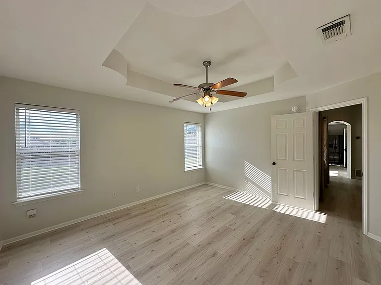 3705 Foxglove Ln — Photo 16