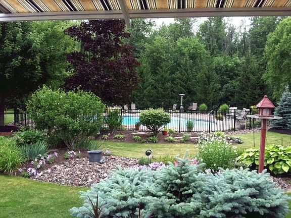 5th image of 8440 Lakemont Dr
