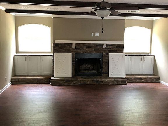 2nd image of 24525 Millican Dr