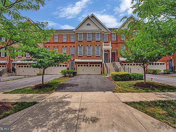 5th image of 4507 Thoroughbred Dr
